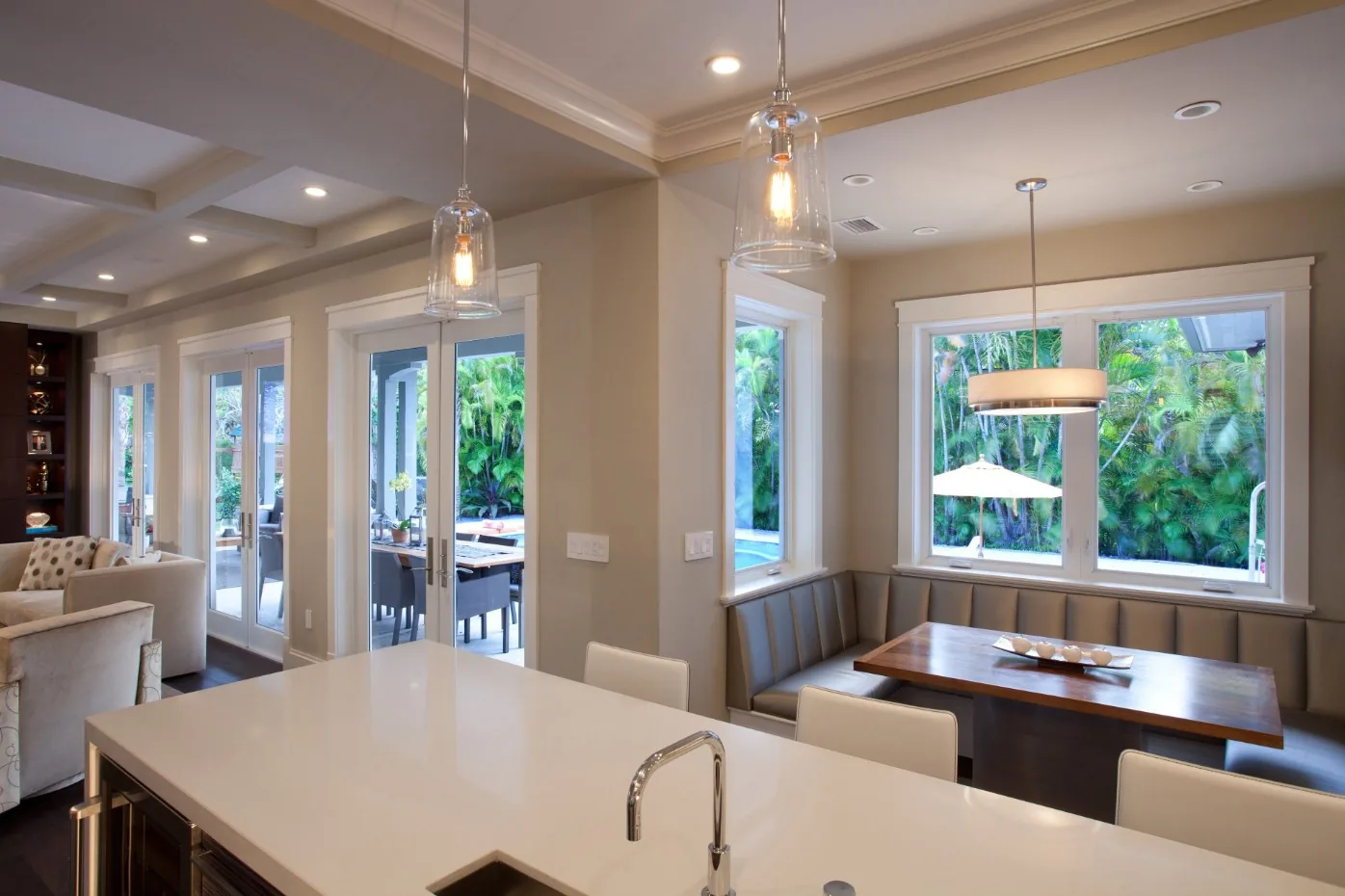 Condo Window Replacement in Florida: HOA Rules, Permits & What to Expect